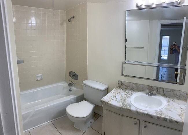 Building Photo - 1500 N Congress Ave