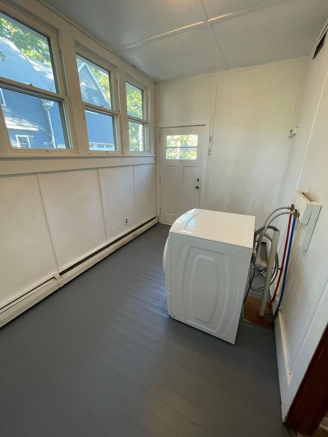 Building Photo - Four Bedroom Single Family Home in Delphi