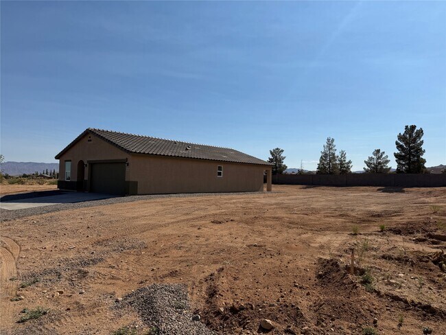 Building Photo - 9478 Branded Rd