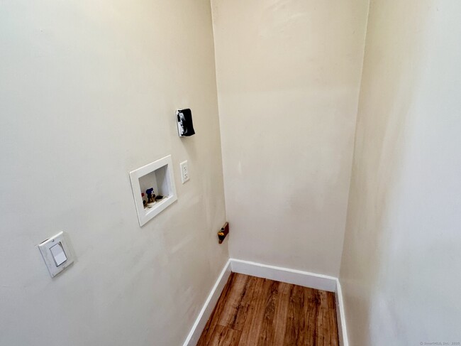 Building Photo - 45 Whiting Ave