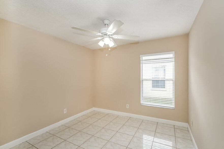 Building Photo - 32121 Northridge Dr