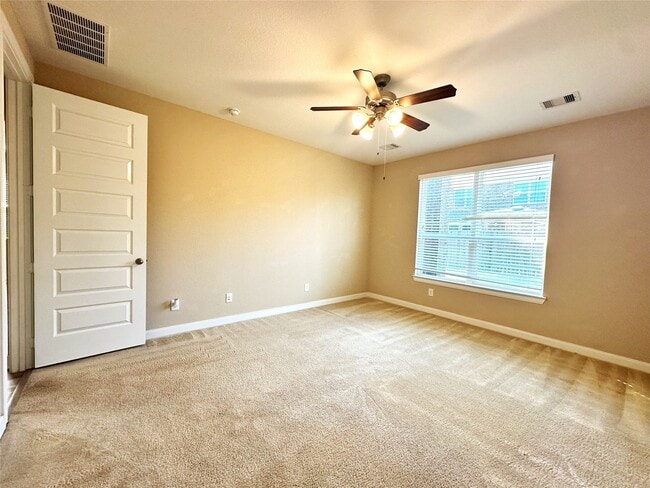 Building Photo - 22523 Birch Ridge Meadow Dr