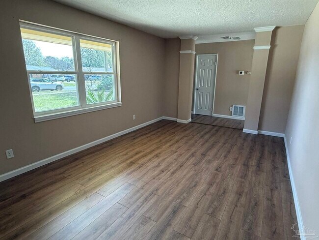 Building Photo - 7845 Le Jeune Dr