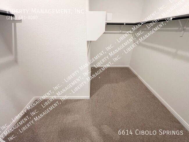 Building Photo - 6614 Cibolo Springs
