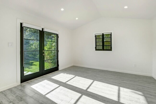 Building Photo - Luxurious Remodeled Home with ADU in Valley Village