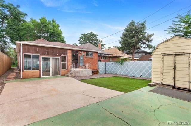 Building Photo - 2742 W Denver Pl