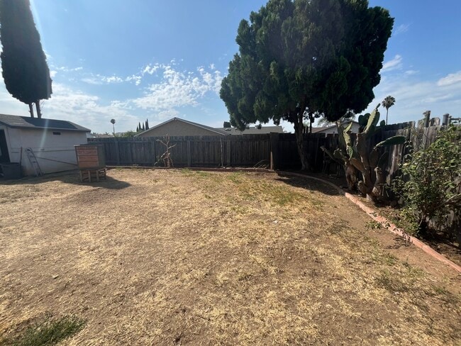 Building Photo - 8695 Belfast Cir