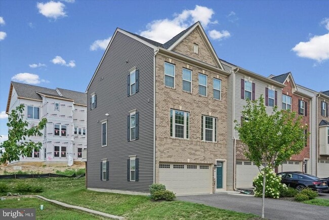 Building Photo - 4111 Shirley Rose Ct