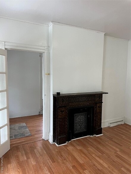 Building Photo - 49 Orange St