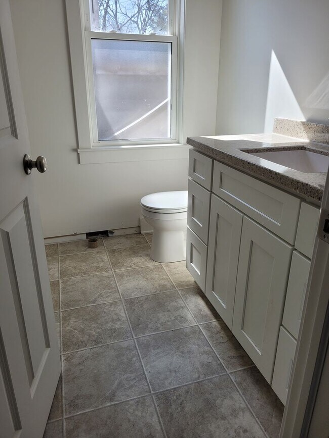 Building Photo - 3 bedroom Conestoga Valley School District