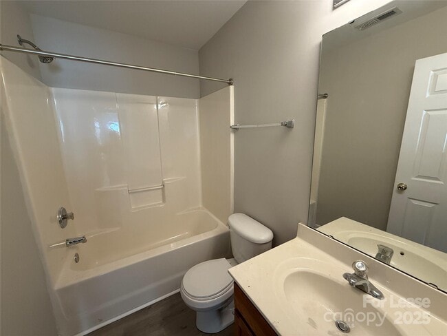 Building Photo - 10531 Trolley Run Dr