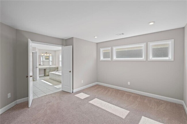 Building Photo - 5153 Elkins Ln