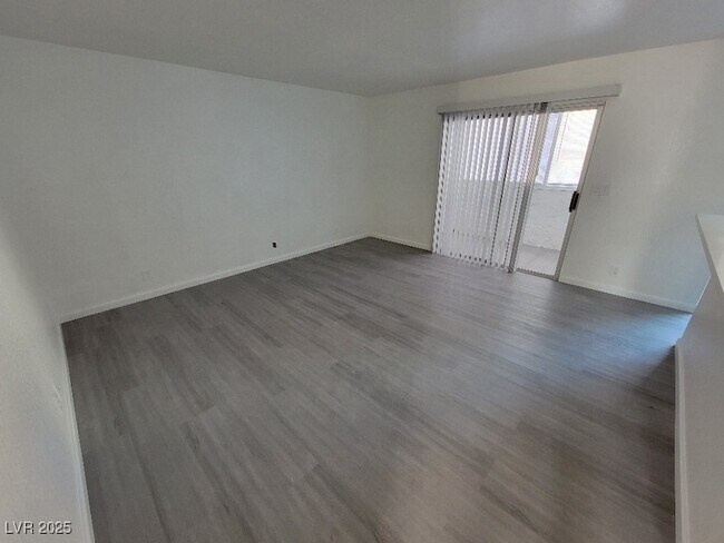 Building Photo - 2771 S Mountain Vista St
