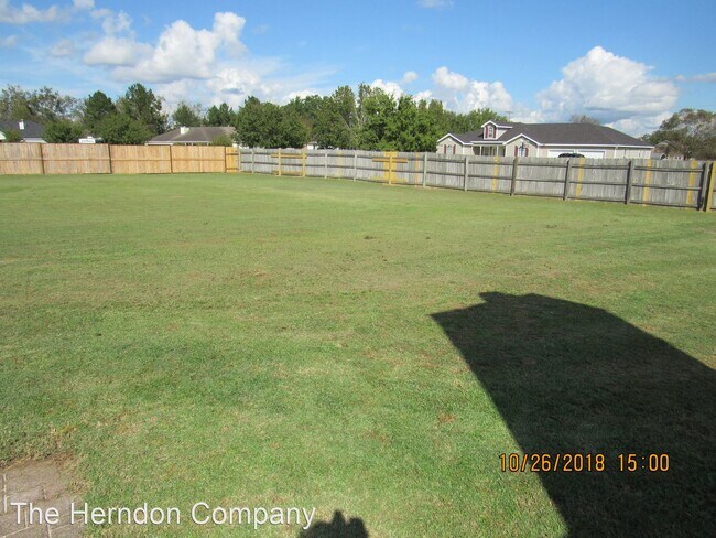 Building Photo - 3 br, 2 bath House - 3712 Kendall Court