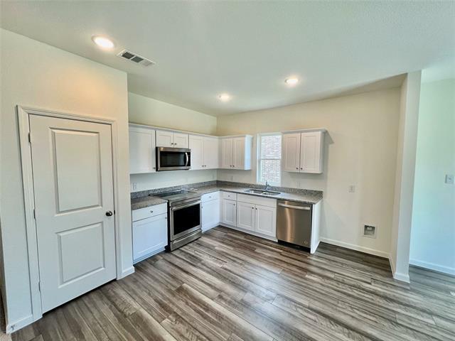Building Photo - 3008 Lacebark Ct