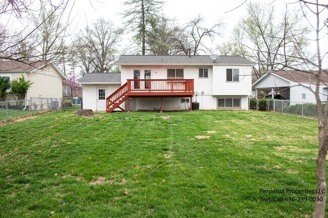 Building Photo - 544 Goldwood Dr