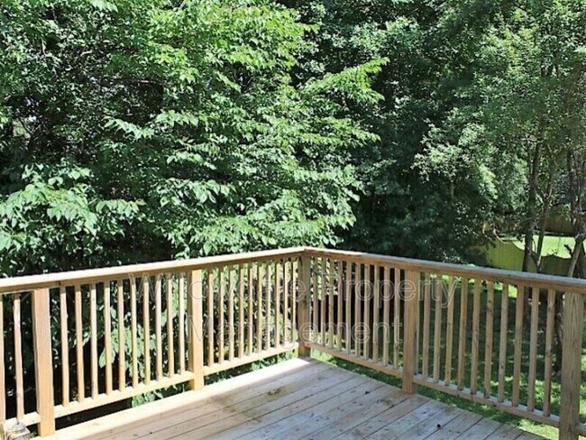 Building Photo - 1420 Opal Ct