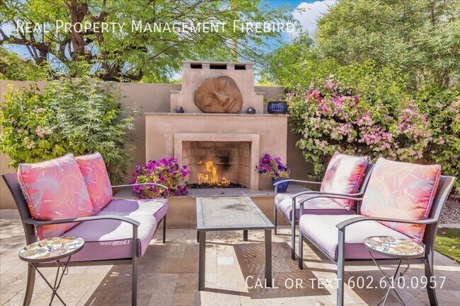 Building Photo - 4921 S Vista Pl