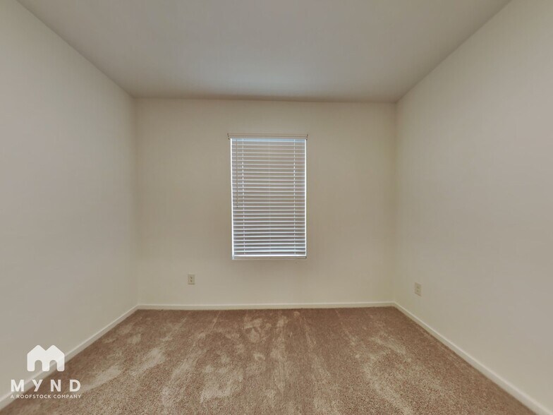 Building Photo - 21645 Balzola Ln