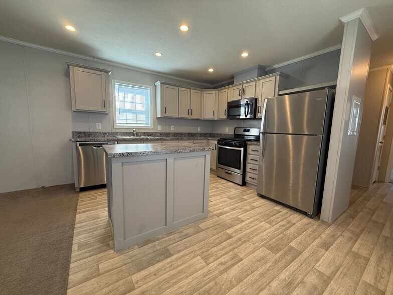 Building Photo - 12211 St Michel Ave