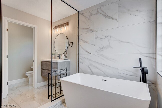 Building Photo - 10400 Raining Sky St