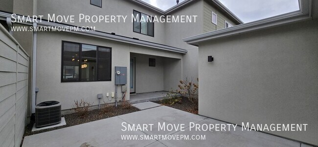 Building Photo - 3213 S Shadywood Way