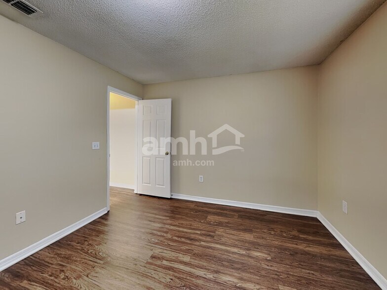 Building Photo - 1644 Stefan Cole Ln