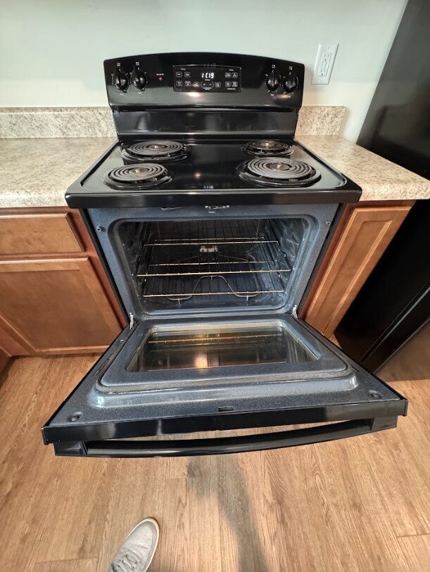 Building Photo - Charming 3-Bed, 2.5-Bath Home in Woodruff ...