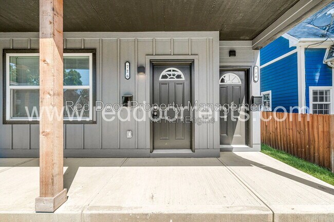 Building Photo - 726 Parkway Ave