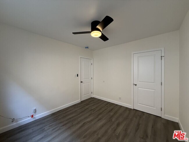 Building Photo - 11543 Venice Blvd.