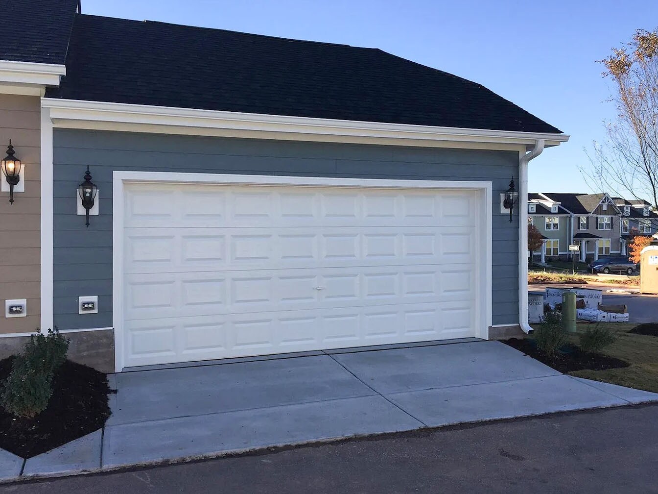 Building Photo - 1048 Semora Ln