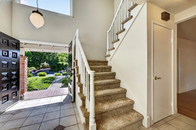 Building Photo - Northgate Beauty with Newly Landscaped Backyard, Top-Rated Schools & Prime Walnut Creek Location!