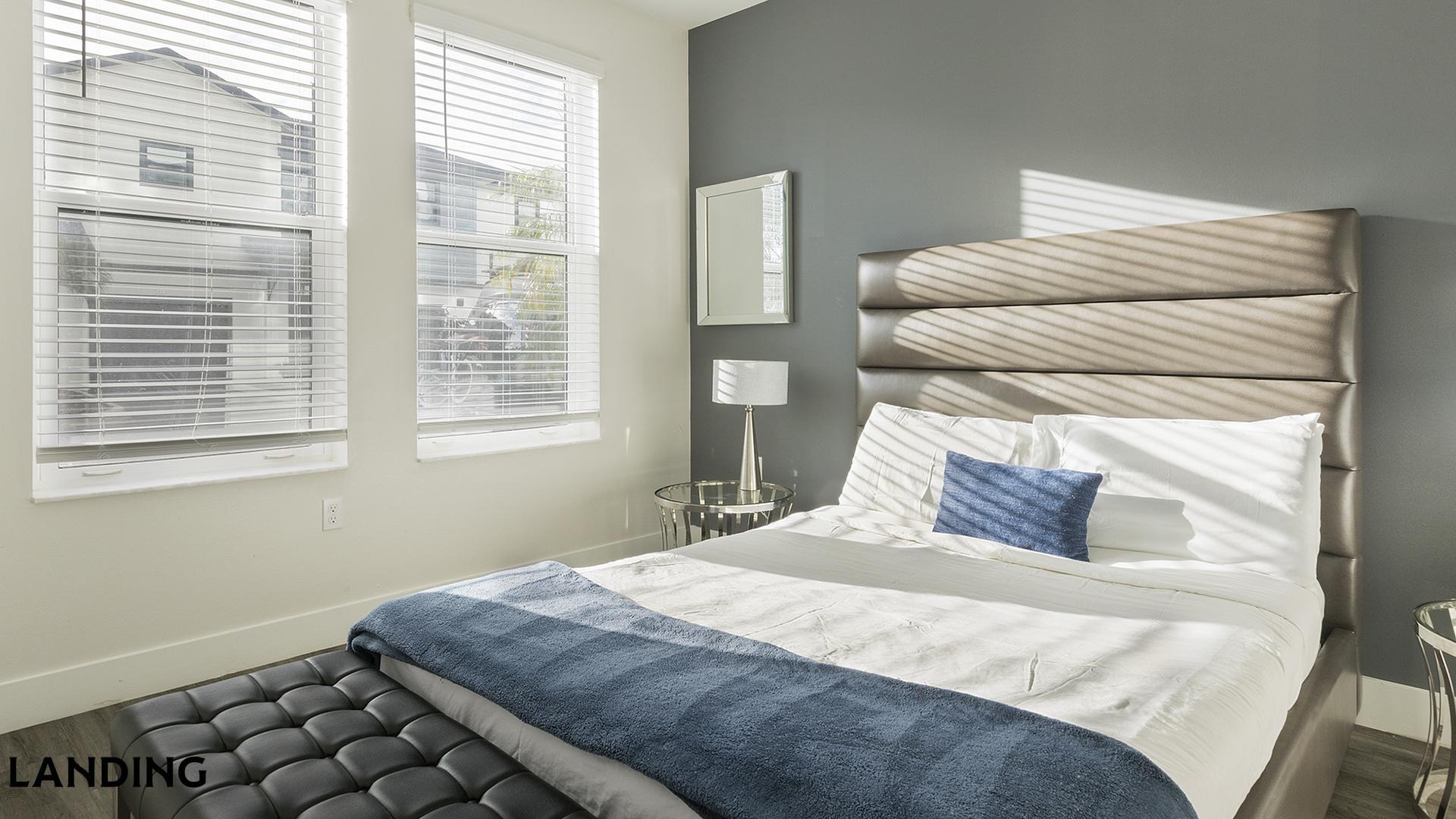 Building Photo - 4950 W Prescott St