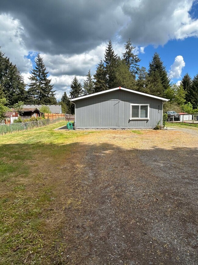 Building Photo - 8743 Whitewood Loop SE