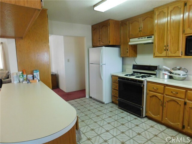 Building Photo - 9841 Mendiburu Rd