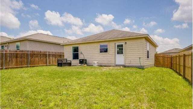 Building Photo - 11219 Pecan Canyon