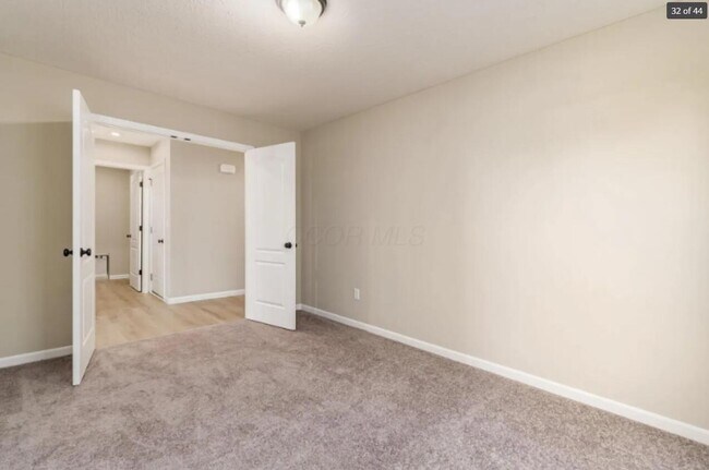 Building Photo - 4859 Amber Xing Dr