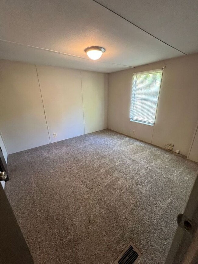 Building Photo - “Stylish & Comfortable 3BR Home in Sought-After Buford Community”