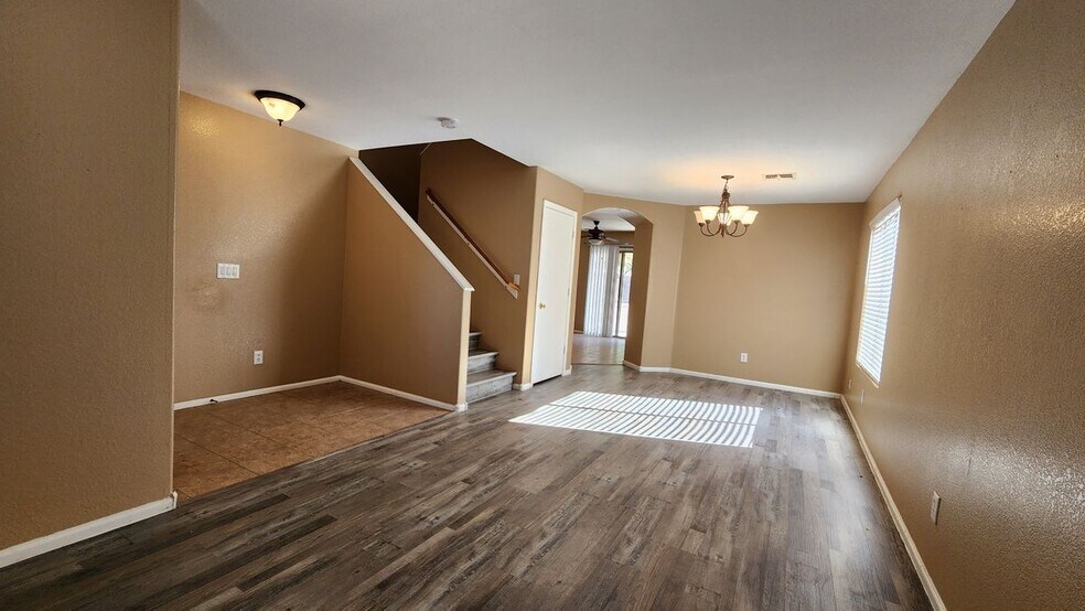 Building Photo - 42553 W Michaels Dr