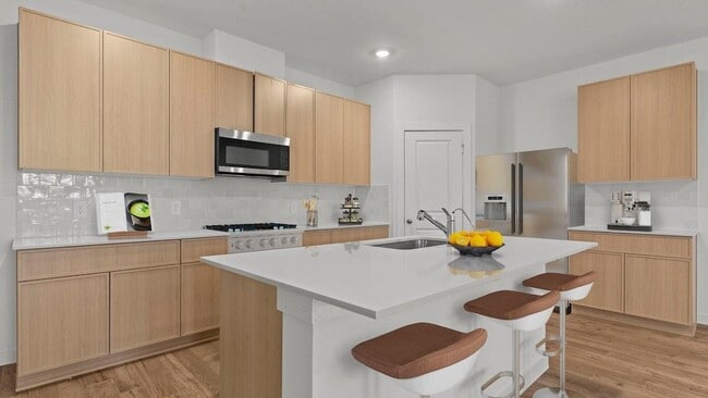 Building Photo - 28218 Meadowlark Sky Dr