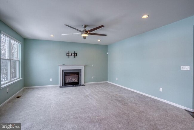 Building Photo - 101 Beaufort Ct