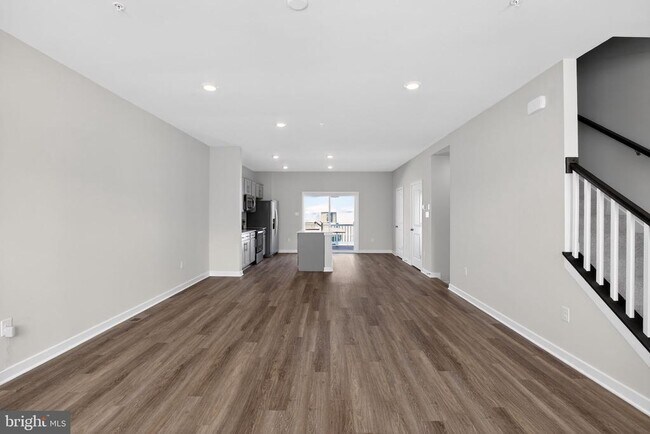 Building Photo - 436 Whirl Ln