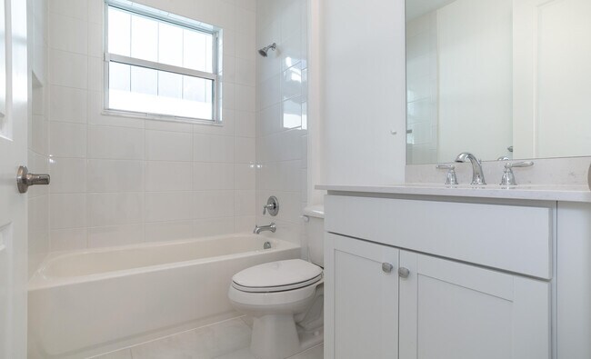 Building Photo - 1360 Bushel Crk Xing