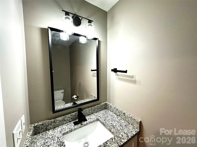 Building Photo - 110 Carpenter St