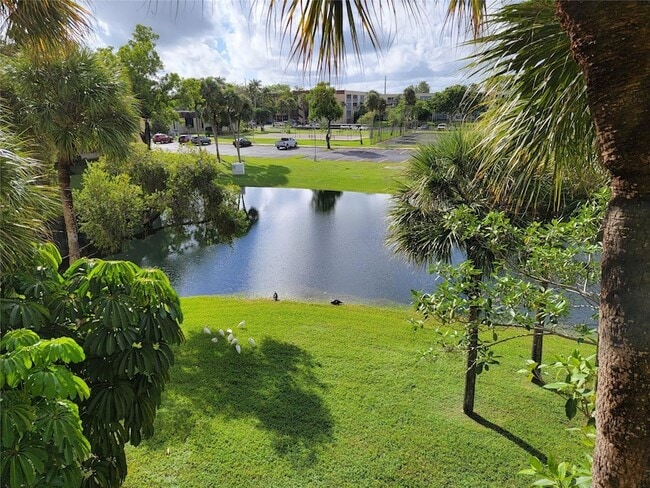 Building Photo - 3341 NW 47th Terrace