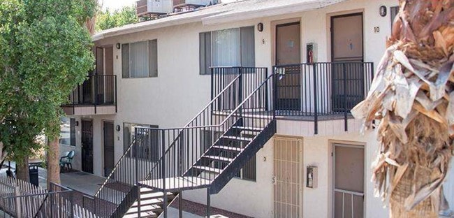Primary Photo - Pacifica Manor