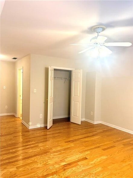 Building Photo - 2646 Silver Dust Dr