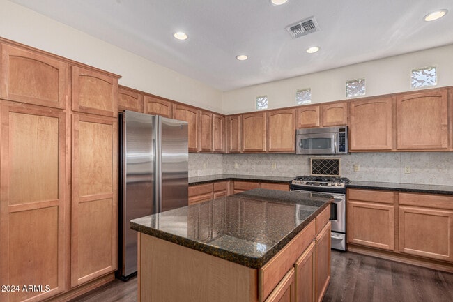 Building Photo - 24008 S Starcrest Dr