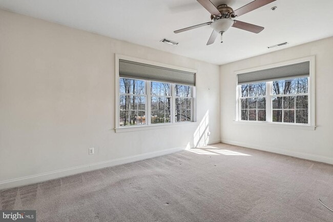 Building Photo - 8535 Veterans Hwy