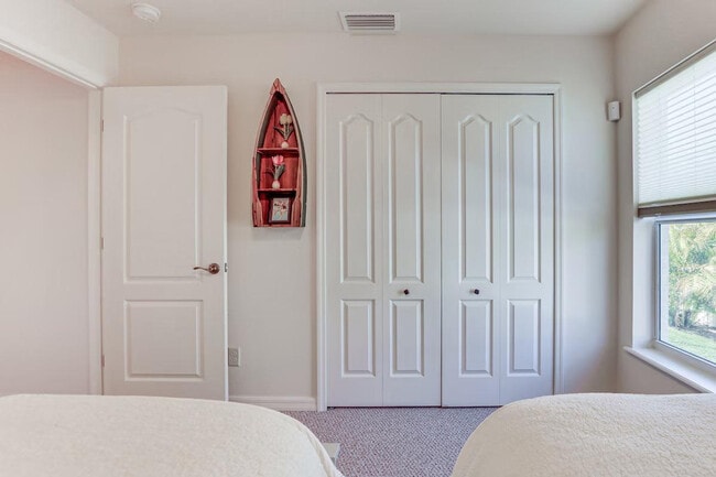 Building Photo - 540 Southland Rd